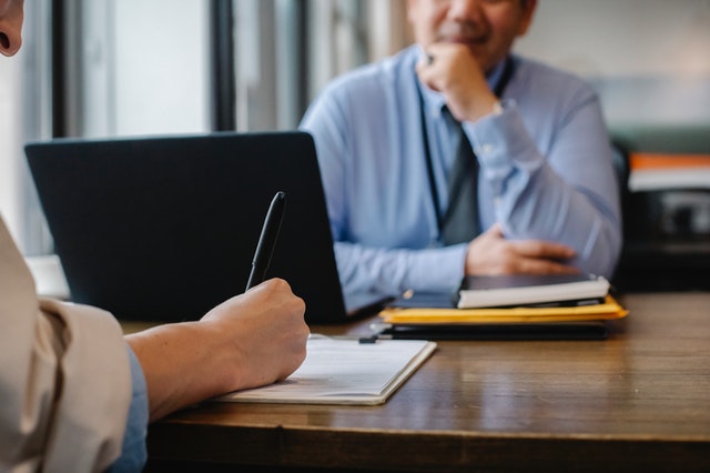 Pasos para llenar una solicitud de empleo en USA